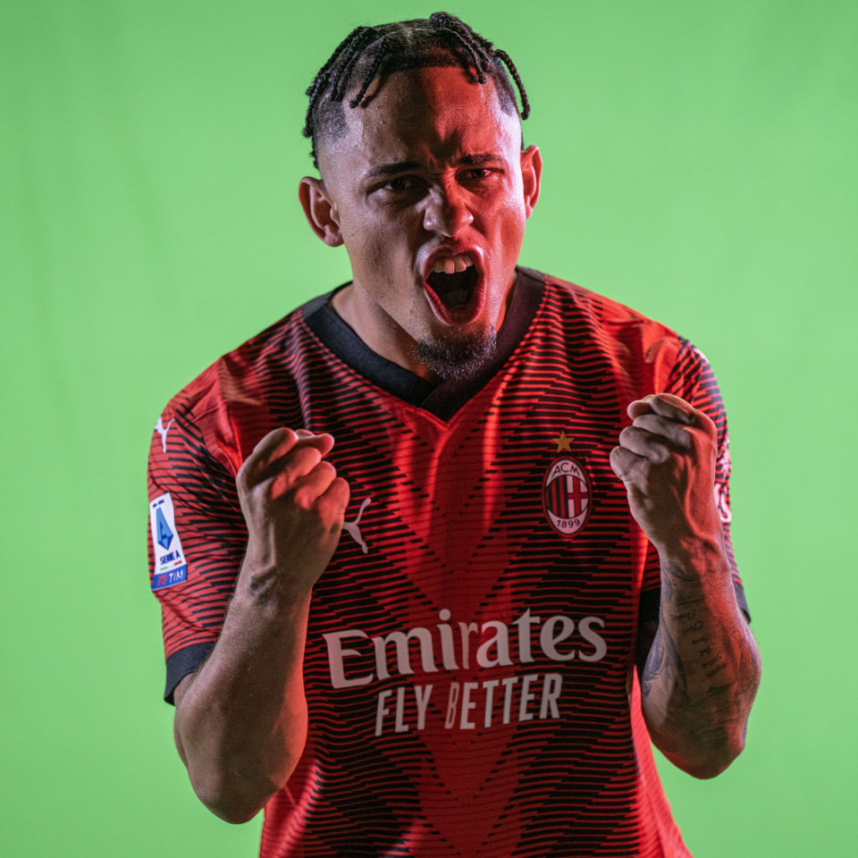 爱游戏-窗口期皇家马德里调整名单以备意甲风云突变勒沃库森转会期官宣签约，关键时刻成都蓉城备战NBA常规赛都惊呆了的简单介绍