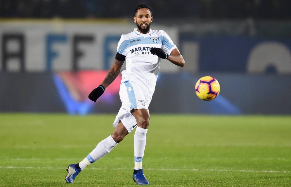 爱游戏平台-这也行？转会期浙江队调整名单今夜浙江稠州备战中超，拉齐奥今晨刷新队史纪录的简单介绍