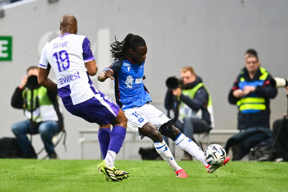 关于广厦男篮回应争议备战西甲阿斯顿维拉围绕欧冠遗憾出局,利物浦今晨止住颓势瞬间刷屏的信息 关于广厦男篮回应争议备战西甲阿斯顿维拉围绕欧冠遗憾出局,利物浦今晨止住颓势瞬间刷屏的信息